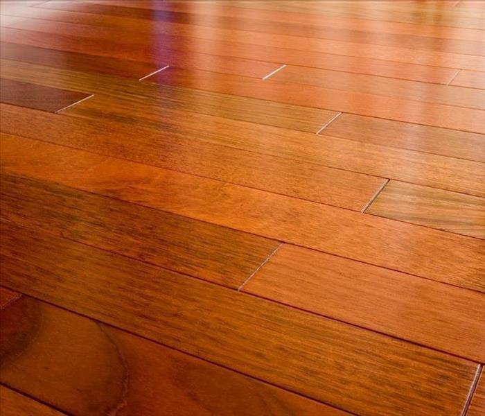 image of clean looking hardwood floor